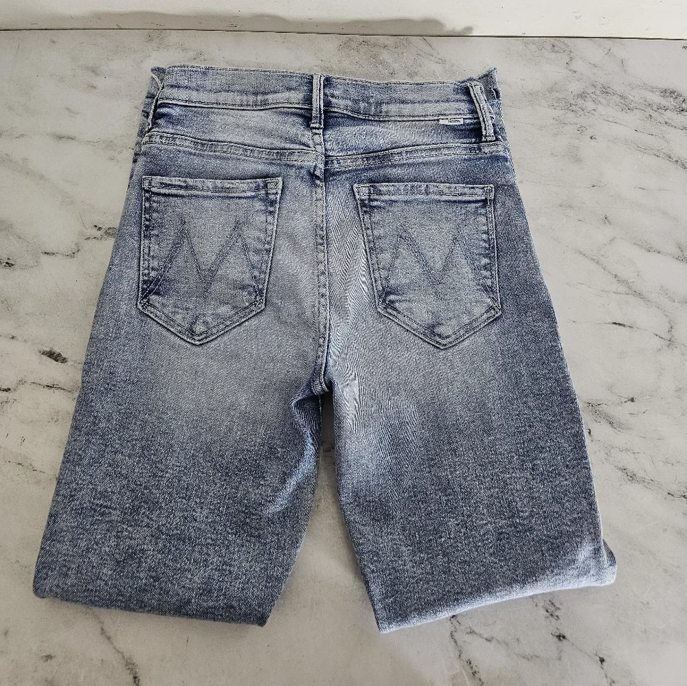 MOTHER The Insider‎ Crop Step Fray Flare High Blue Distressed Jeans 26 Preowned